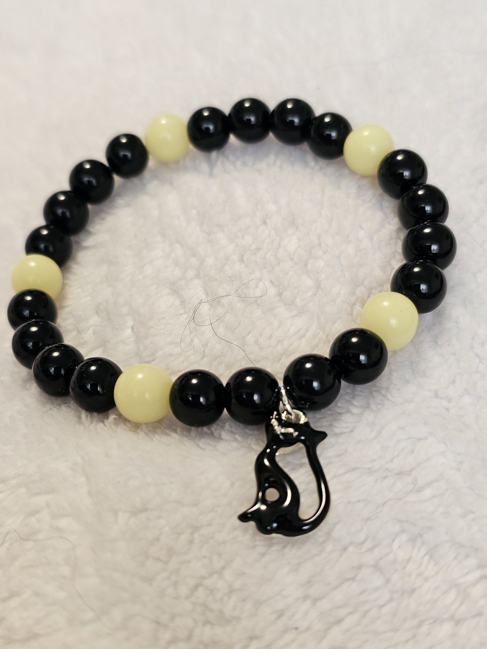 Avon Spooky Nights Halloween Black Cat Stretch Bracelet NWT